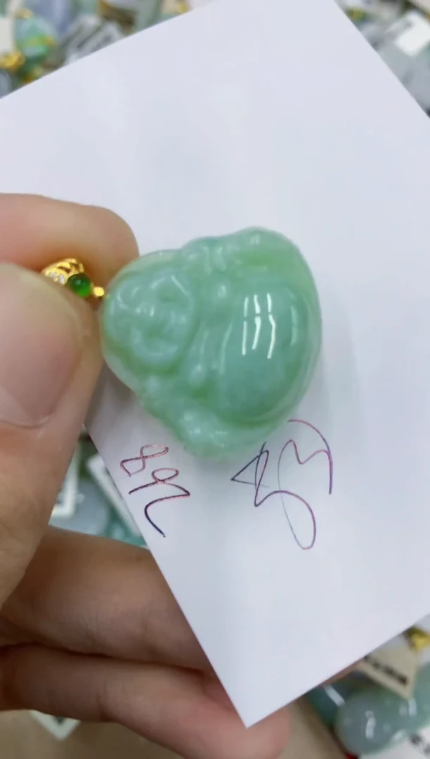 颈饰未镶嵌翡翠11111111111