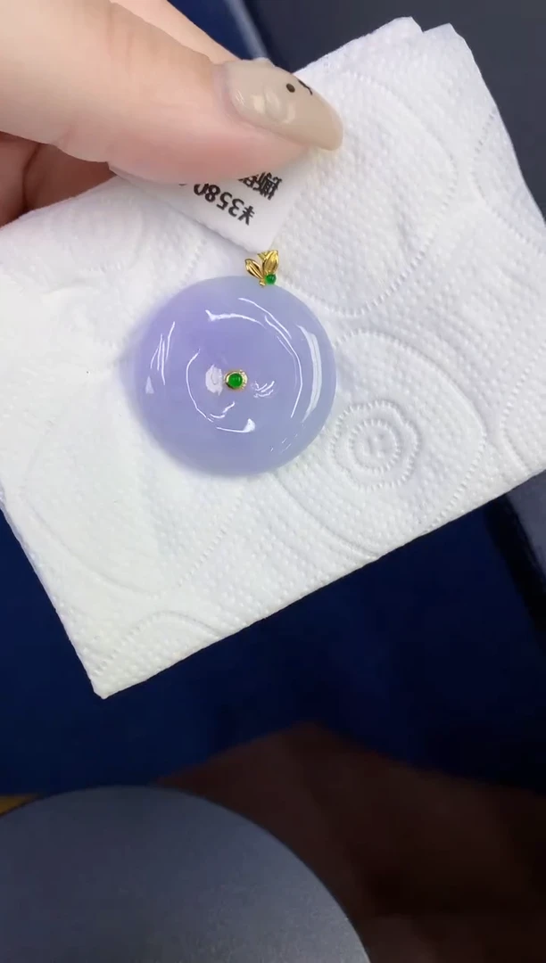 颈饰18K金镶嵌翡翠缅甸天然翡翠A货