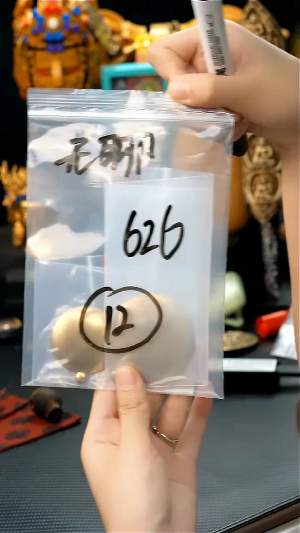 12藏传原生态藏传藏品.