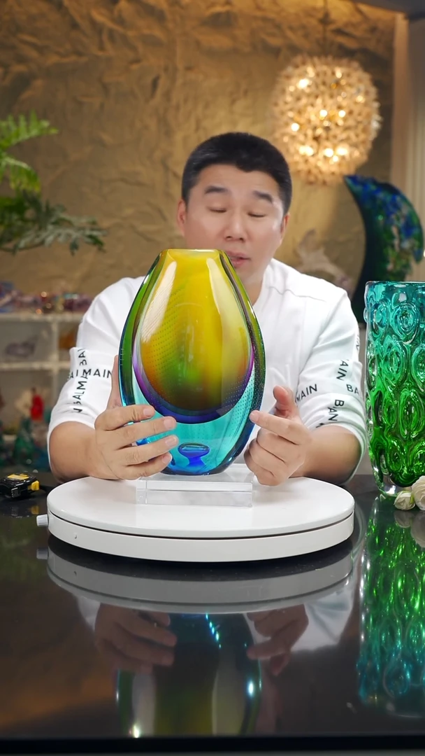 摆件福利设计款黄蓝花瓶预售