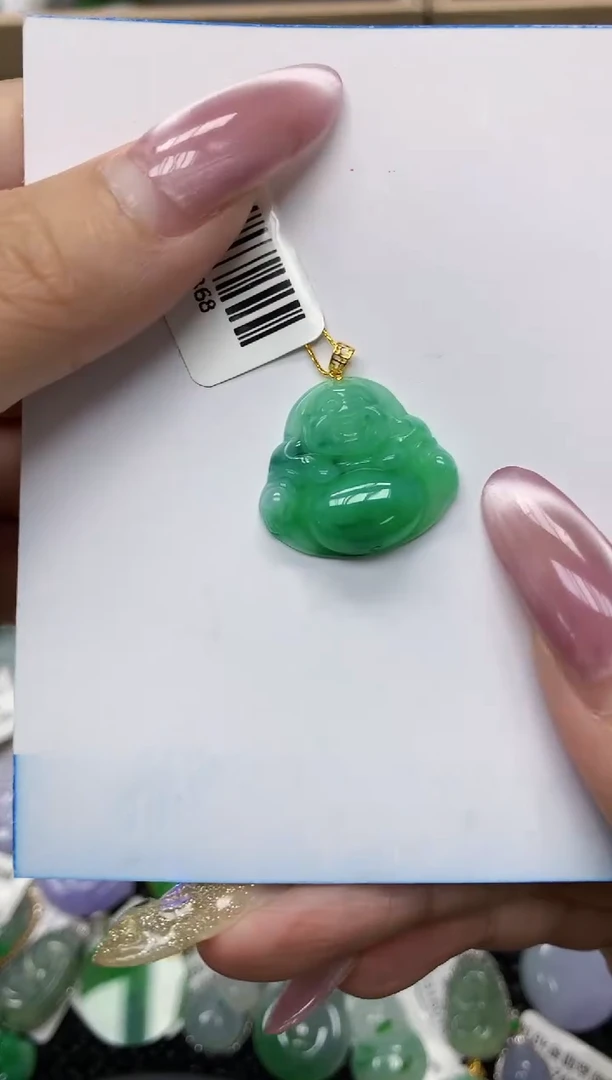 翡翠18K金镶嵌颈饰1111111111