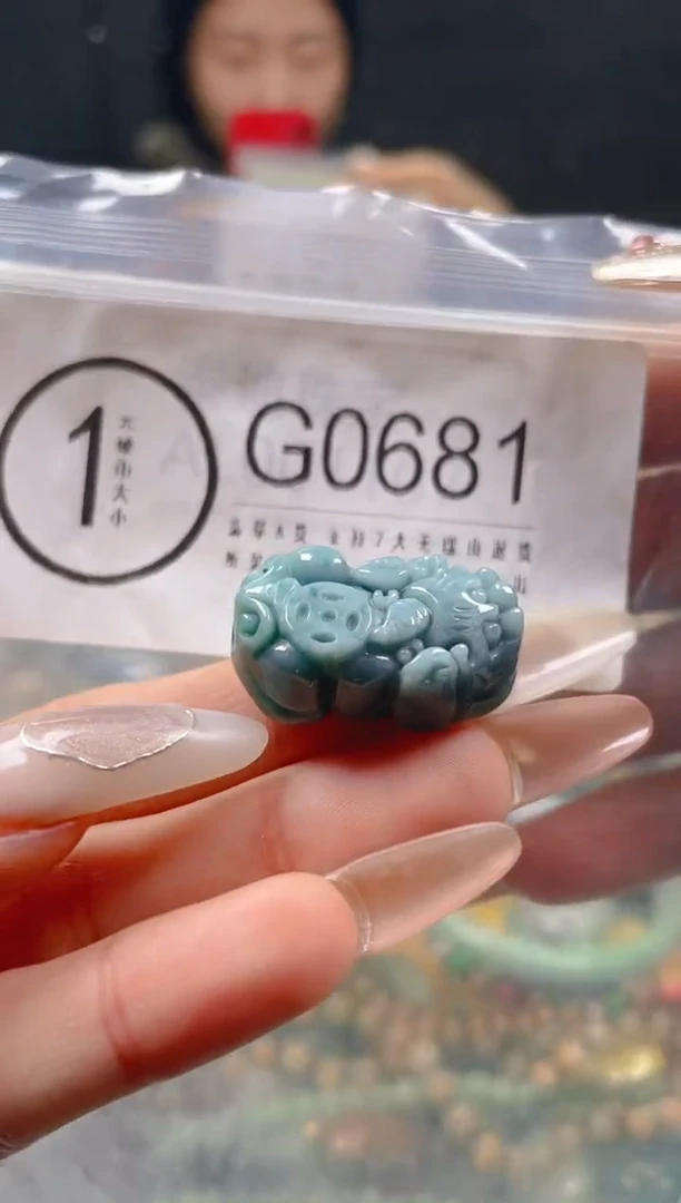 【闪购商品】翡翠颈饰未镶嵌/G/翡翠A货一图一物