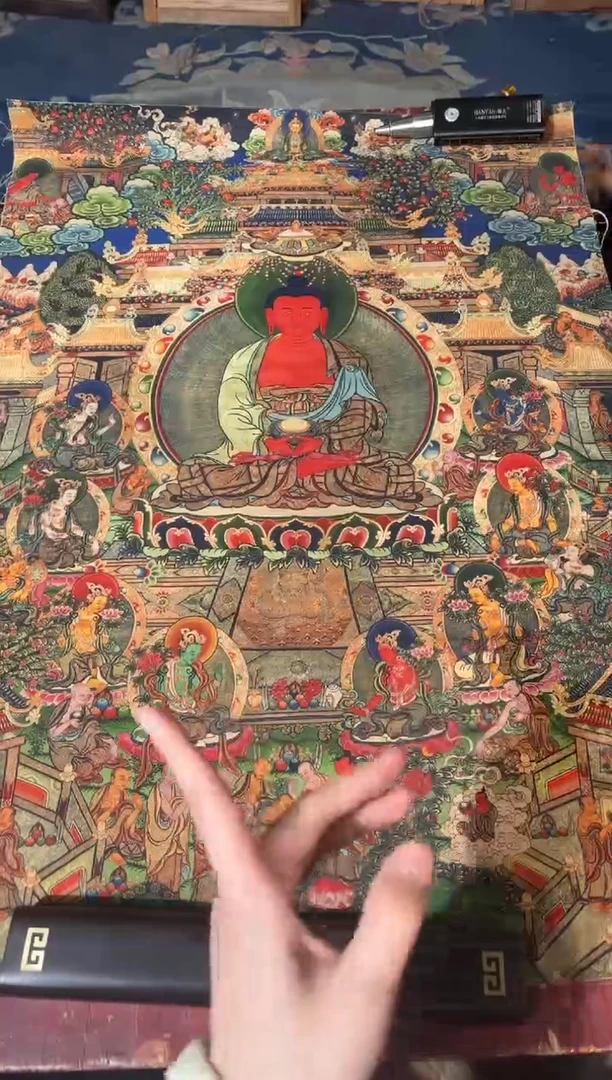 卷轴画龙妹的唐卡tk16