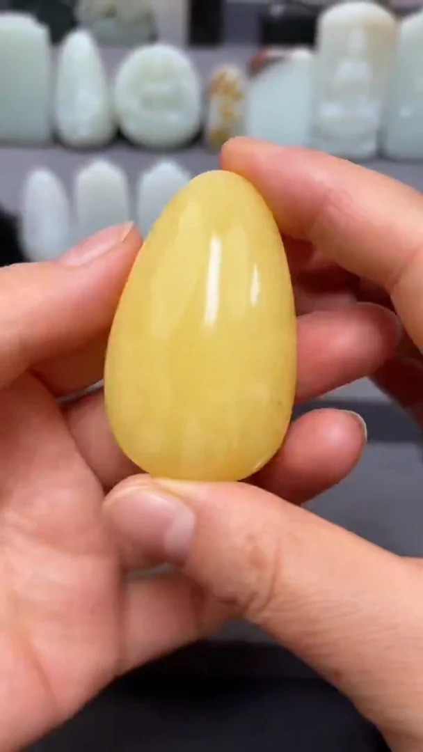 蜜蜡颈饰未镶嵌.