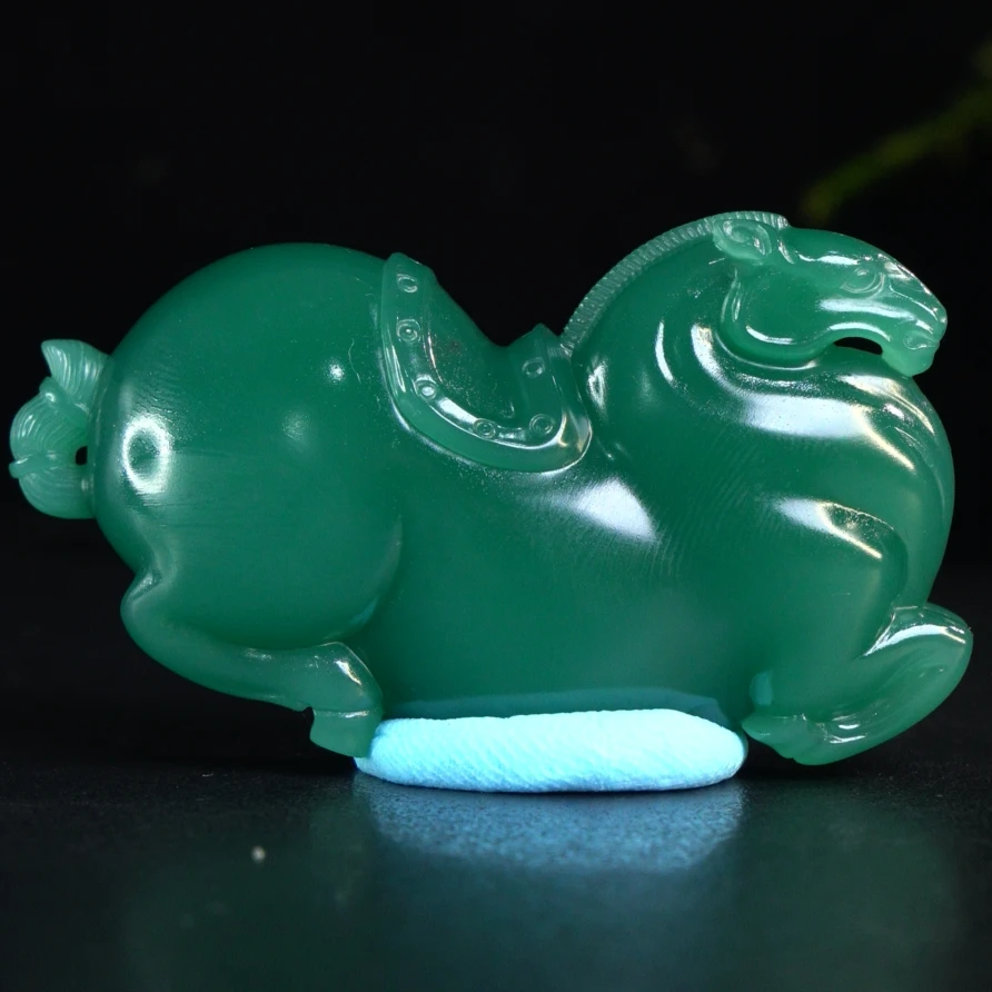 34四川雅安绿唐马手把件65.9克6.9x1.6x4.1cm