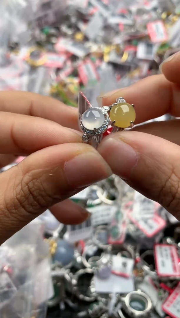 银S925镶嵌戒指翡翠9999              6