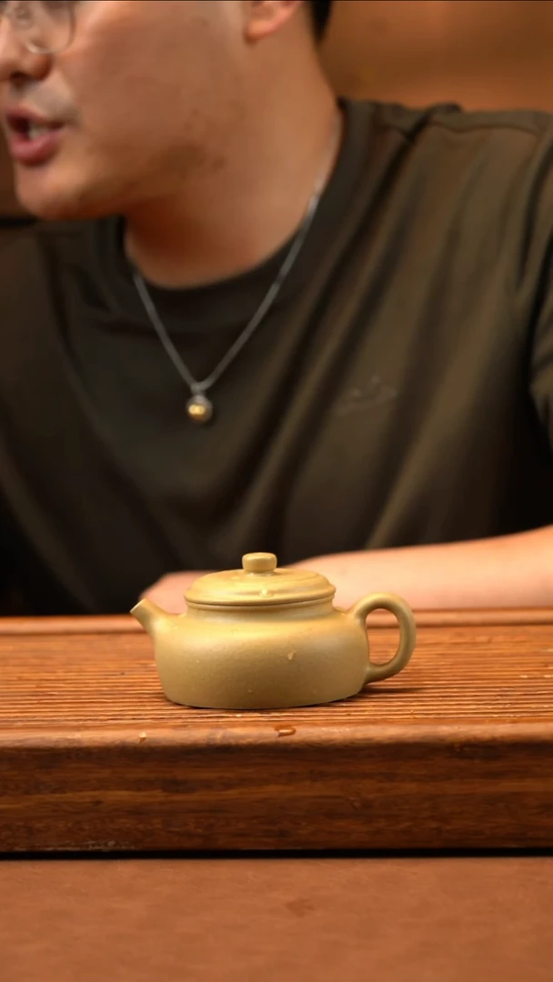 紫砂茶壶发光时代感受得到