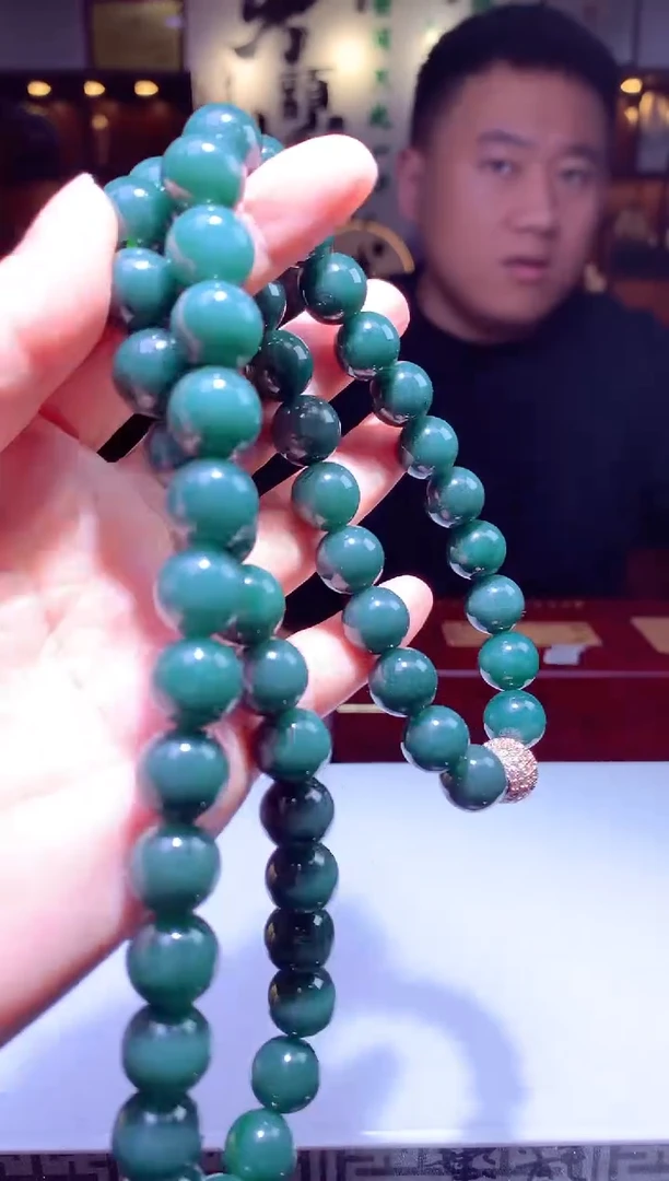 定制翡翠未镶嵌天然翡翠（拍一发一）