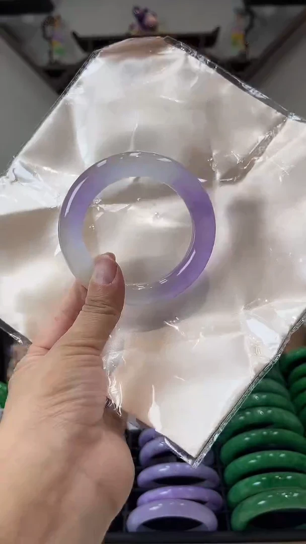 【闪购商品】砖雕闪41 圈口58.5 独货手镯