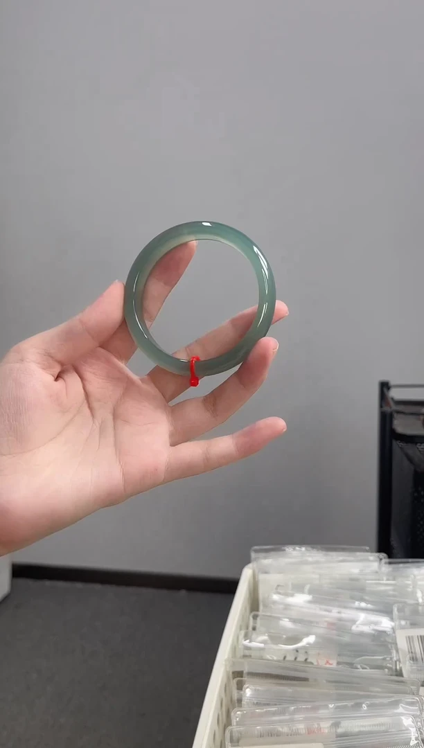 手镯玛瑙/玉髓未镶嵌57-58正圈