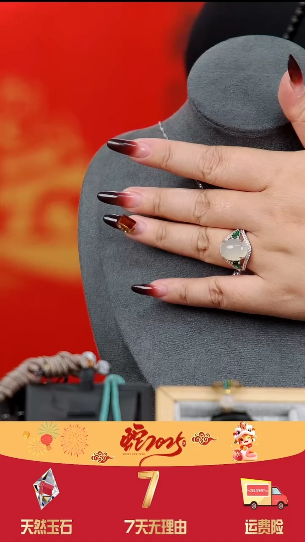【闪购商品】岫玉戒指银S925镶嵌高冰蛋面岫玉戒指