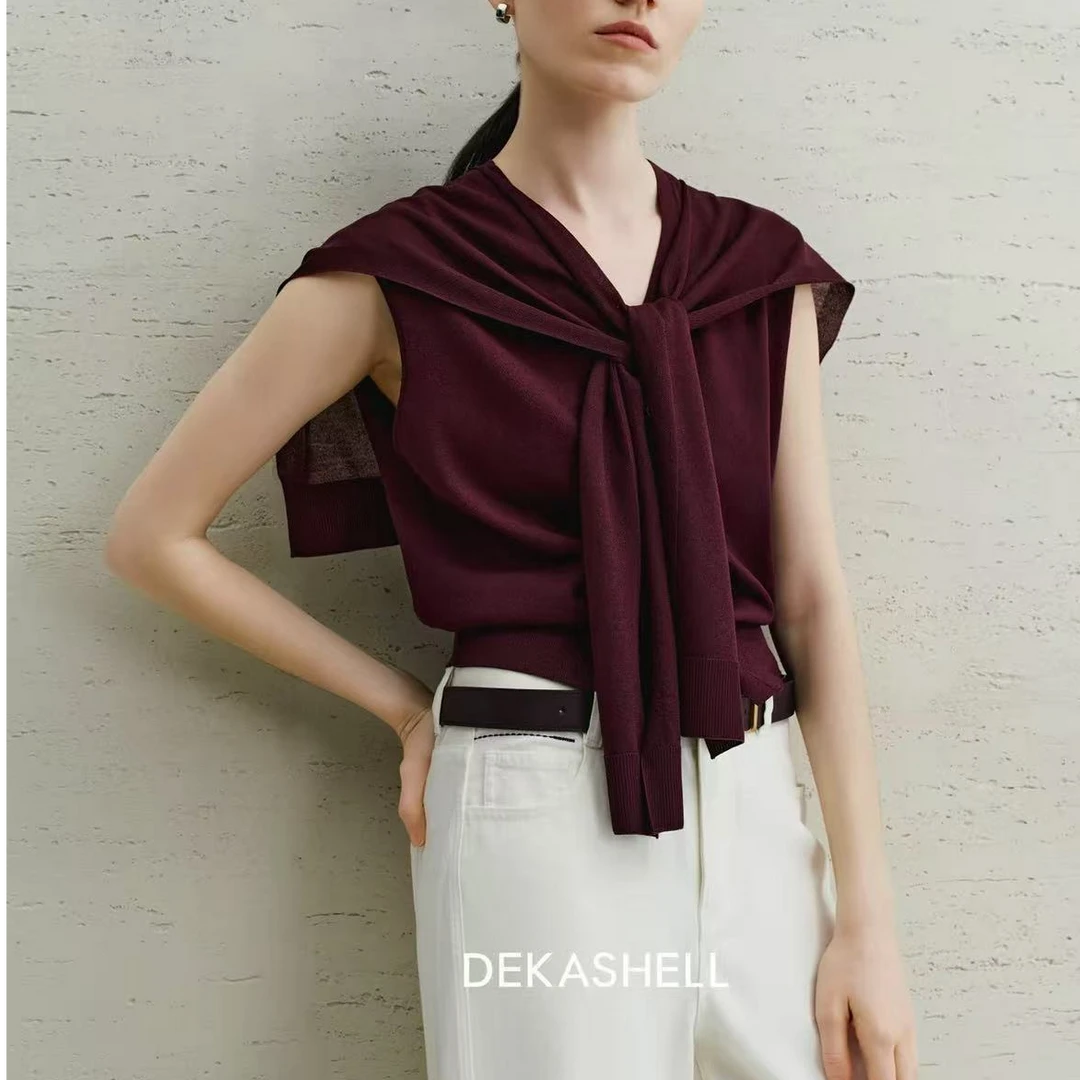 迪家同款设计感叠穿V领纯色针织衫Y3129