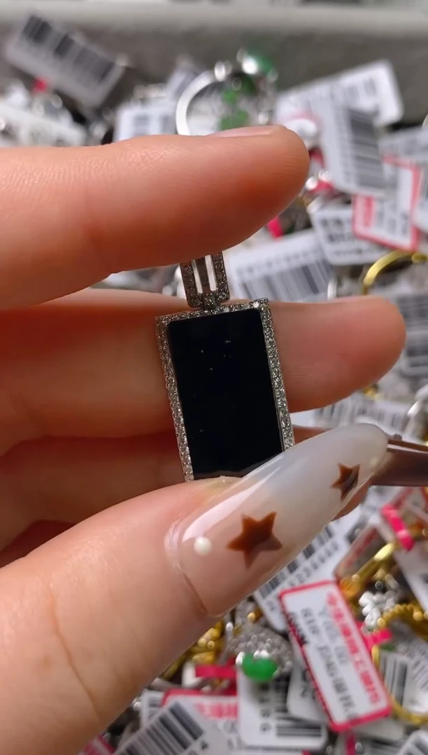 银S925镶嵌戒指翡翠百内无证书