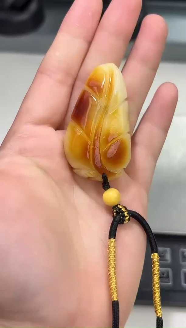 裸石琥珀未镶嵌琥珀蜜蜡吊坠