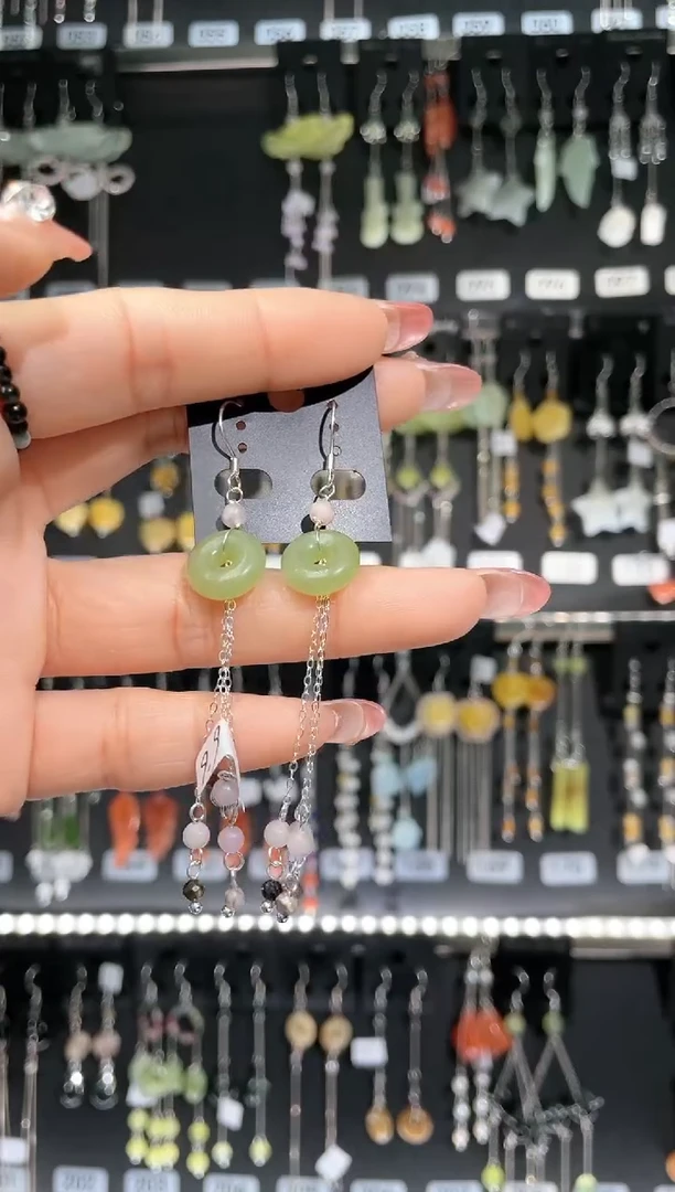 【闪购商品】紫晶耳饰银S925镶嵌猫猫