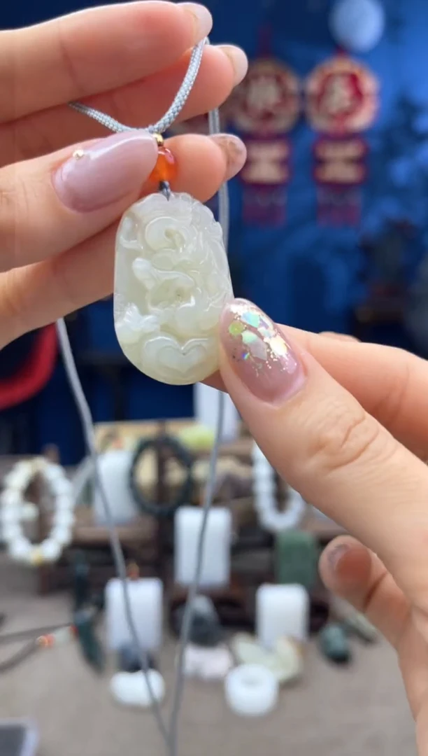 【闪购商品】和田玉颈饰未镶嵌1