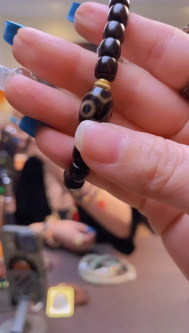 吊坠白玉菩提三眼手串