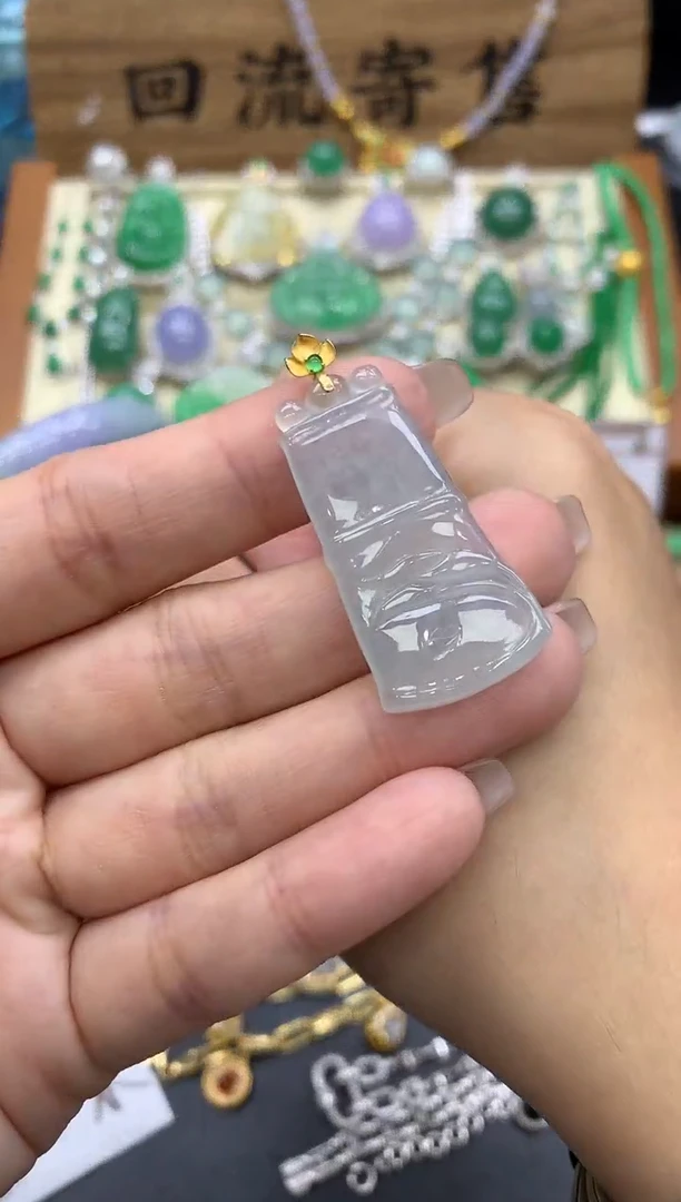 【闪购商品】翡翠颈饰18K金镶嵌85-中国好珍宝