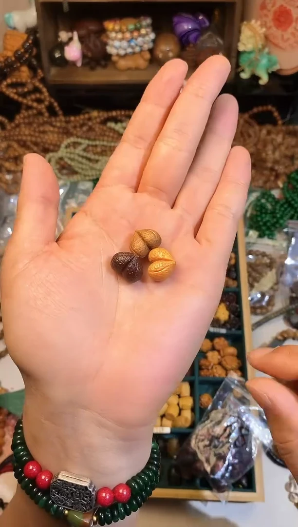 非洲檀香手串/手链屁桃爱心发3
