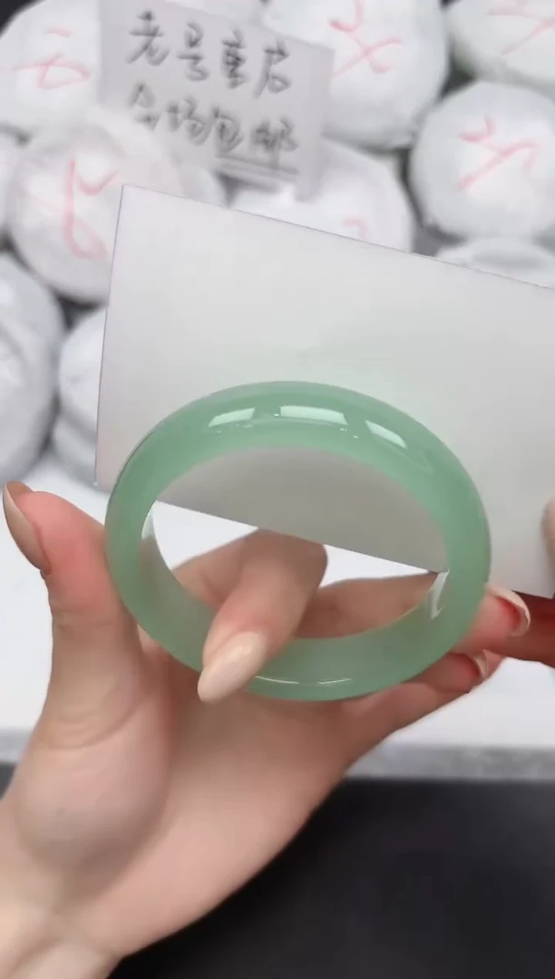 未镶嵌手镯石英质玉309/56.2