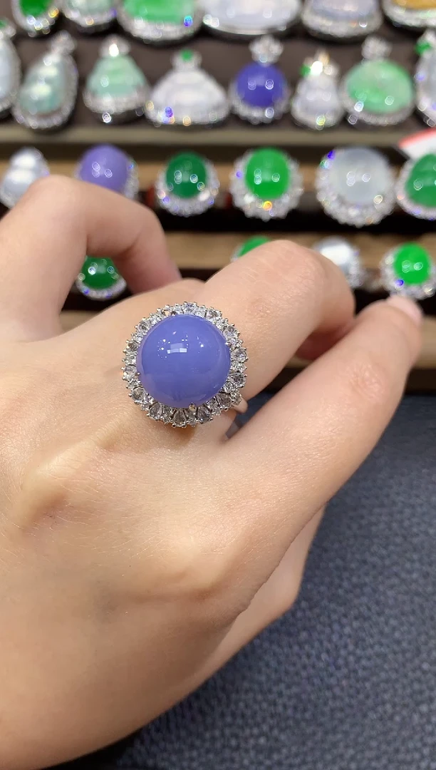 18K金镶嵌戒指翡翠A43  紫货有一定色差