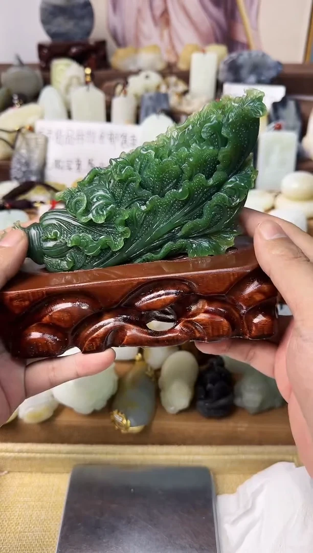 【闪购商品】和田玉颈饰未镶嵌摆件