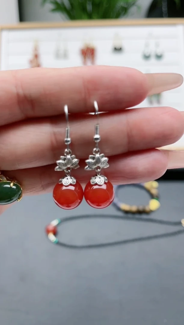 【闪购商品】南红玛瑙耳饰银S925镶嵌302