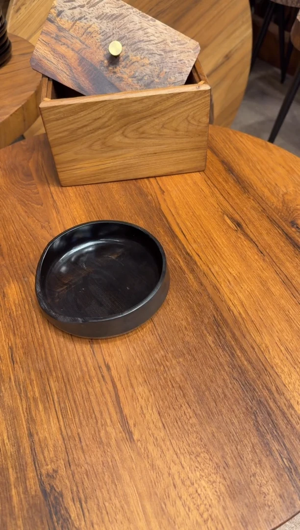 绒质紫光檀小圆盘
