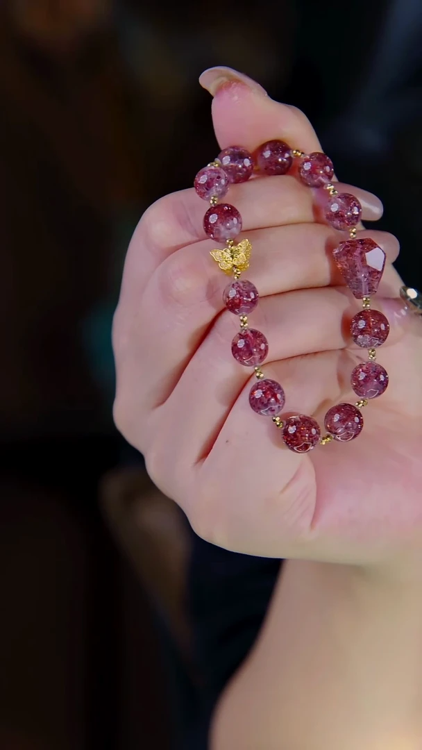 18K金镶嵌手链水晶收藏级金草莓