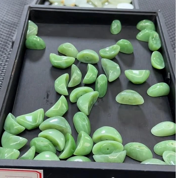 【老郑家】和田玉树叶挂件(多样性发1件)