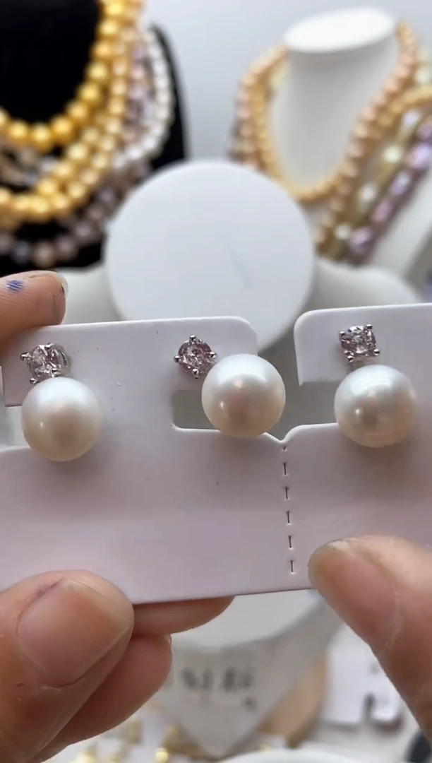 【闪购商品】淡水珍珠颈饰钛钢57