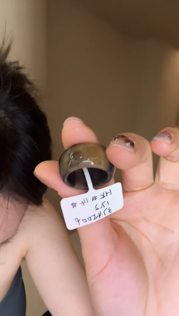 未镶嵌戒指和田玉14码糖青花（轮胎）多样性发其一
