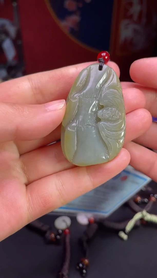 颈饰未镶嵌和田玉1