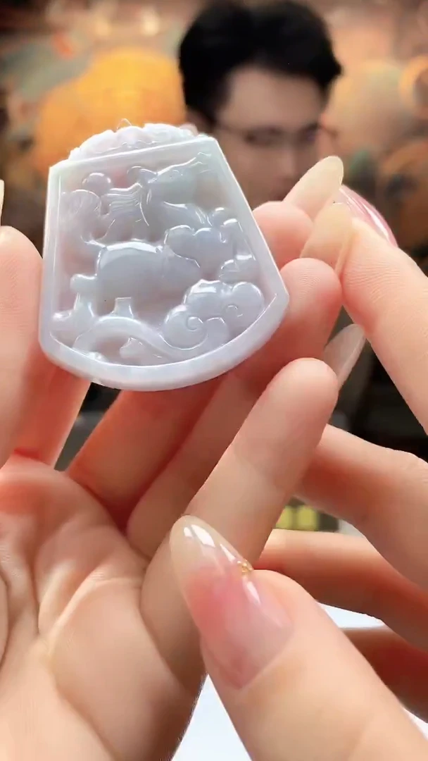 颈饰未镶嵌翡翠翡翠多样性发其一