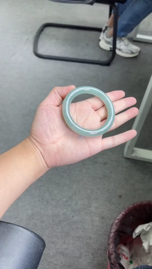 未镶嵌手镯定制翡翠随****s手镯