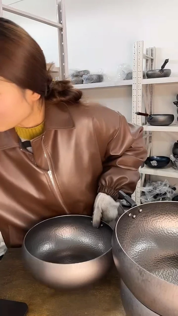 熟铁盼*吖24的煎锅