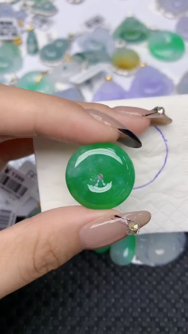 颈饰未镶嵌翡翠天然缅甸翡翠a货百元以上9元证书费自理