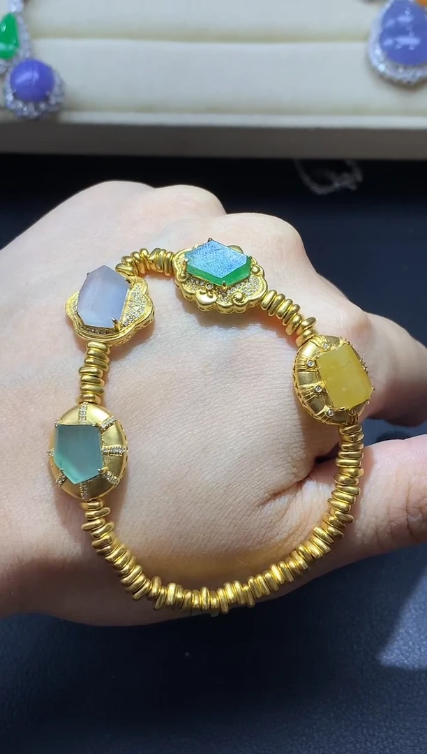 18K金镶嵌手链翡翠798-中国好珍宝