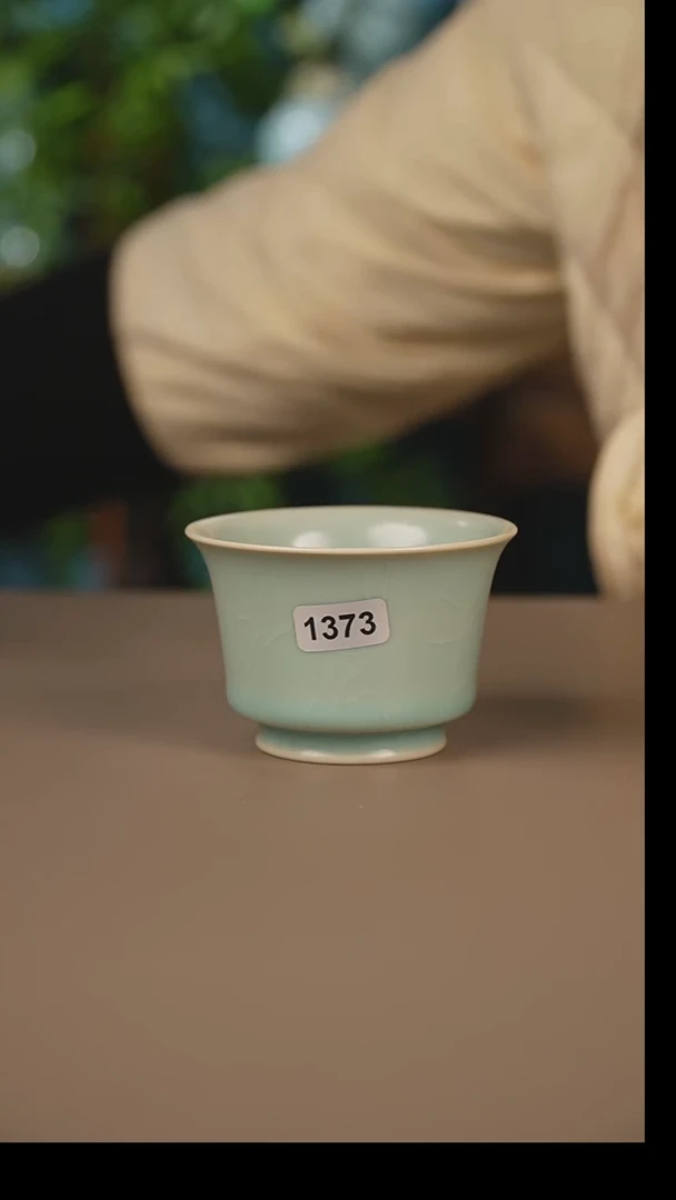 仿古卷足马蹄杯一级