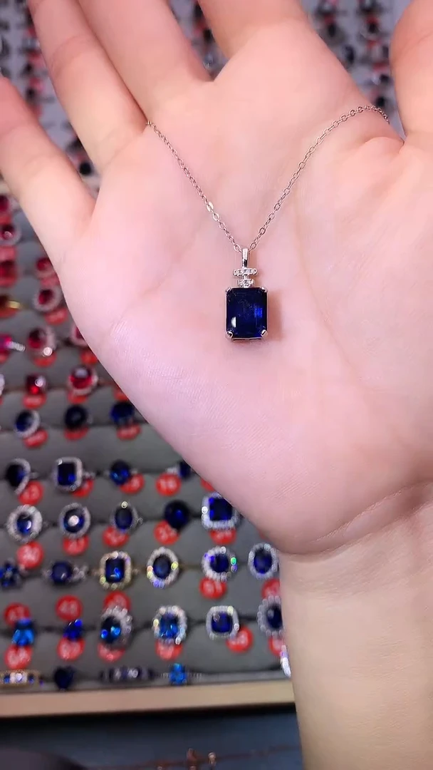 【闪购商品】蓝宝石吊坠(赠链)银S925镶嵌111111