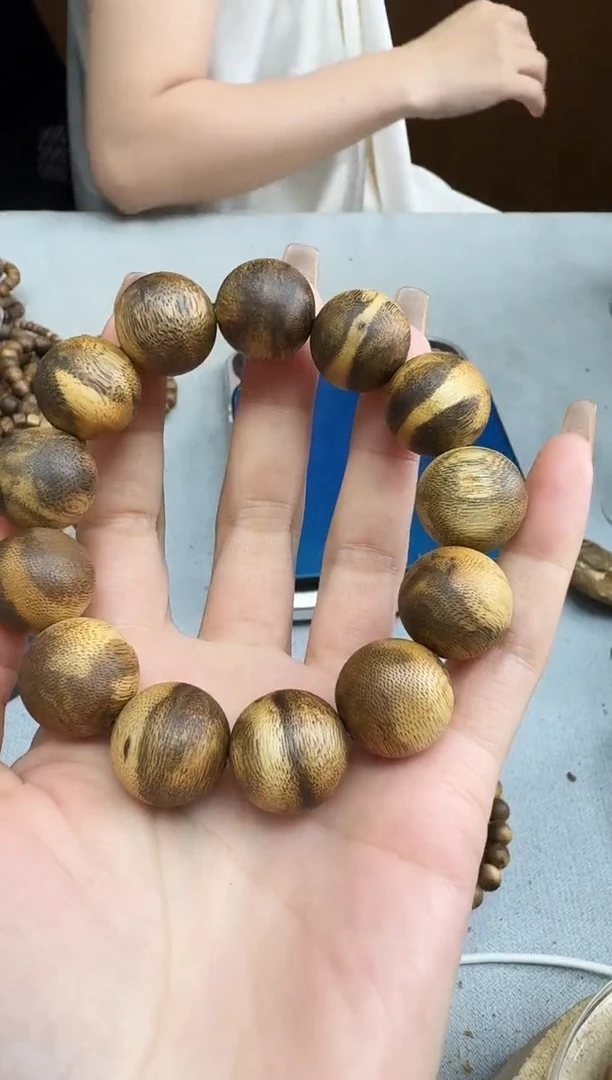 沉香手串1927白棋圆珠单圈多样性发一