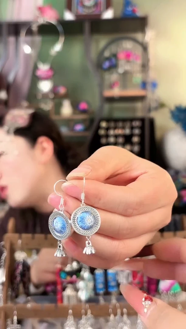 彩云南阁非遗老绣苗银饰品145