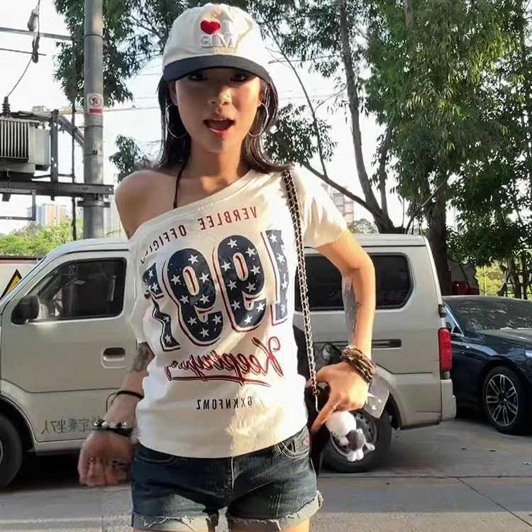 小众斜肩短袖t恤夏季辣妹宽松斜肩上衣短袖网红韩版