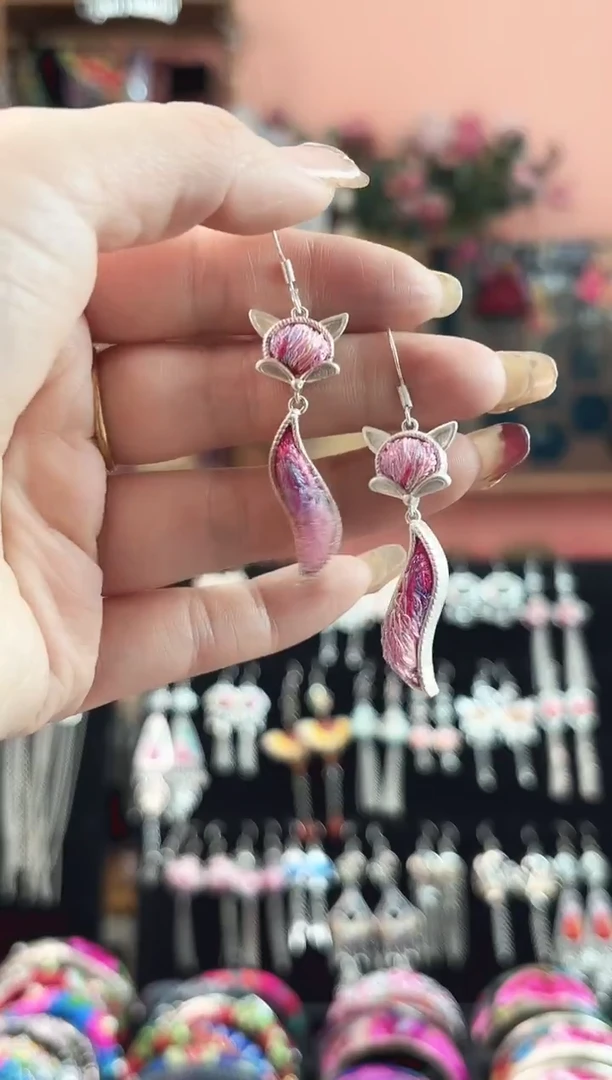 艺枝独绣手工饰品81