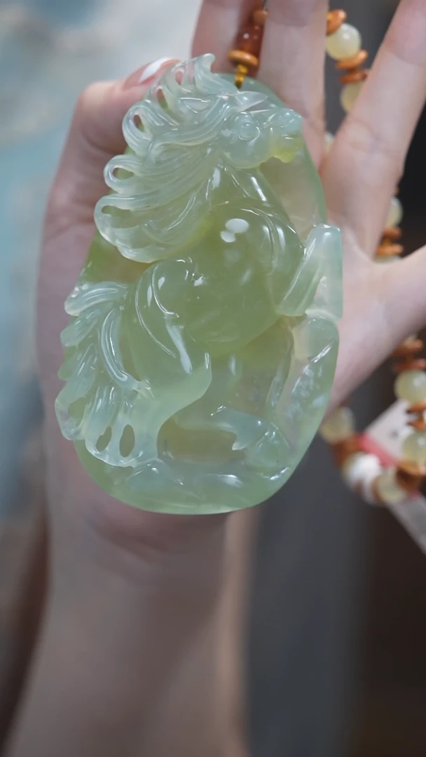 未镶嵌岫玉把件马