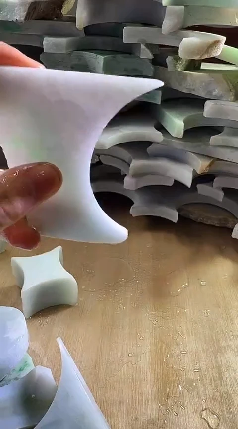 裸石翡翠缅甸翡翠A货花67