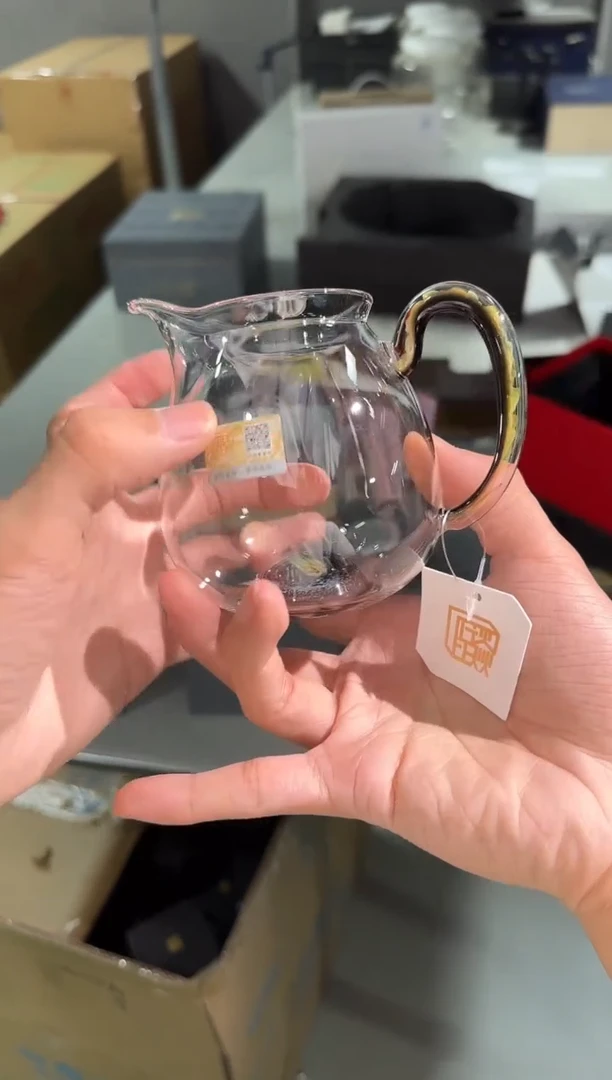 轻盈公杯银海生花孤品晶焱金标