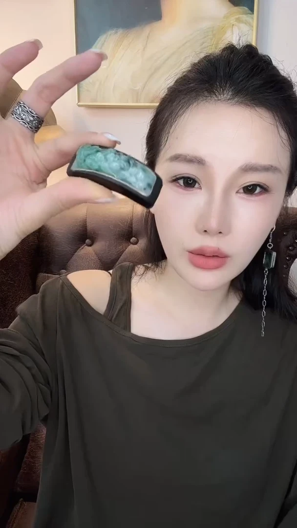 颈饰未镶嵌翡翠静***室翡翠720