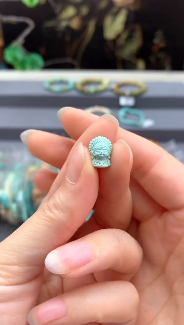 未镶嵌绿松石雕刻W194