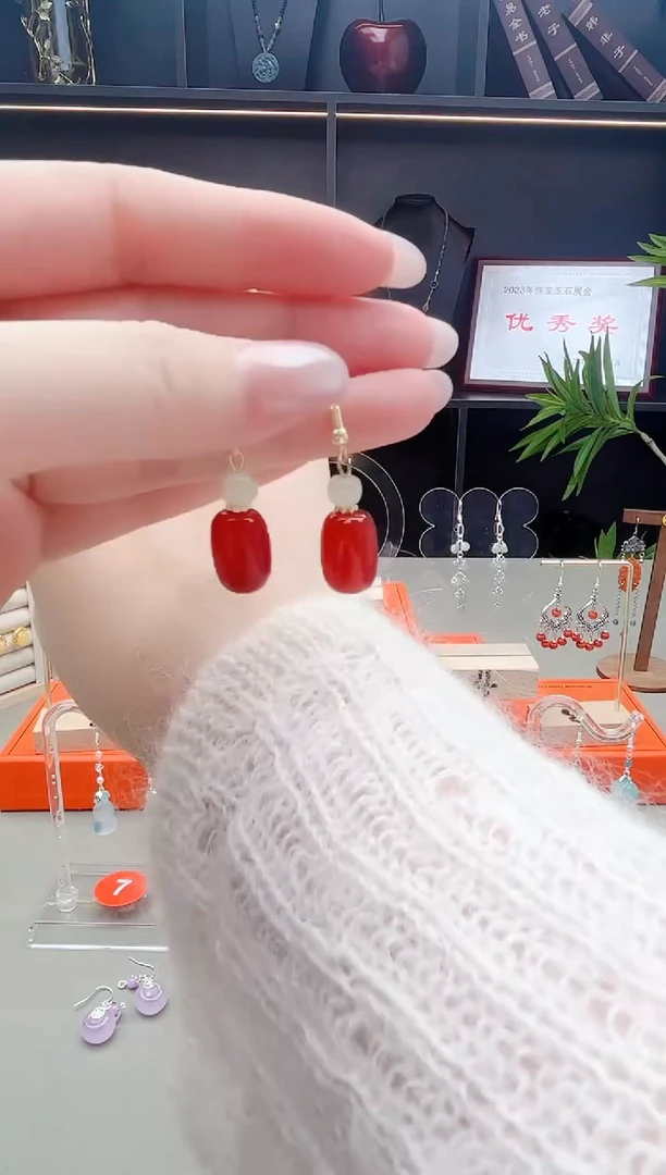 未镶嵌耳钉玛瑙/玉髓335